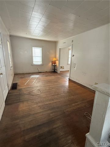 144 Campbell Road, Salina, NY 13211