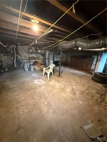 144 Campbell Road, Salina, NY 13211