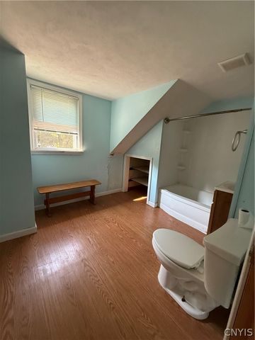 144 Campbell Road, Salina, NY 13211