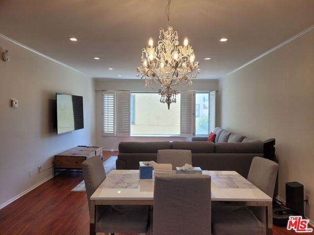 165 N SWALL Drive 204, Beverly Hills, CA 90211