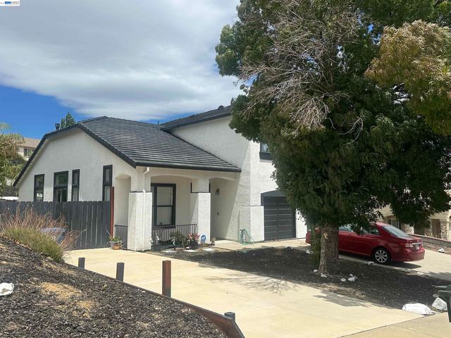 3918 Hummingbird Dr, Antioch, CA 94509