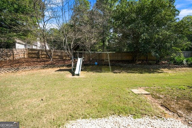 4090 Lake Drive, Loganville, GA 30052