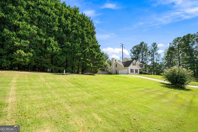 4090 Lake Drive, Loganville, GA 30052