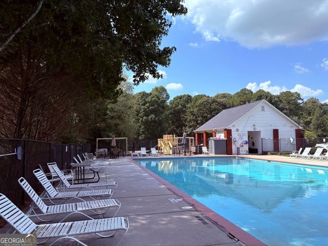 4090 Lake Drive, Loganville, GA 30052