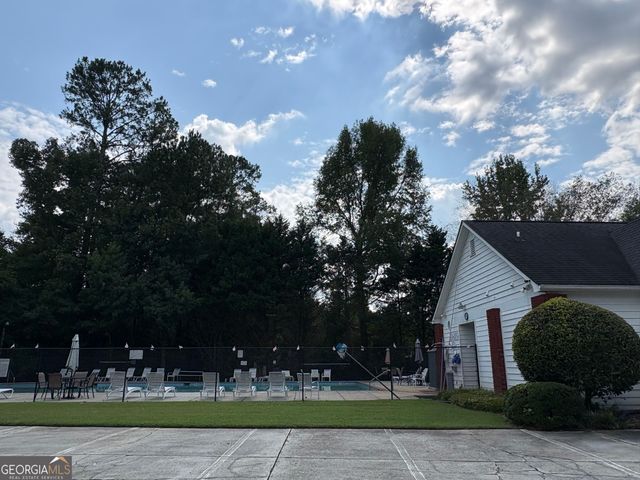 4090 Lake Drive, Loganville, GA 30052