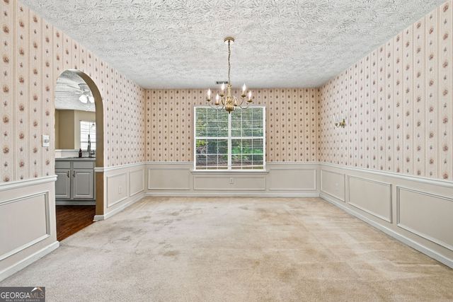 4090 Lake Drive, Loganville, GA 30052