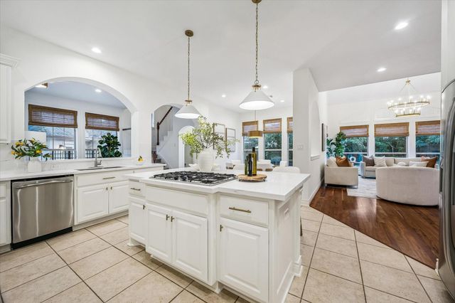 814 Atwell Street, Bellaire, TX 77401