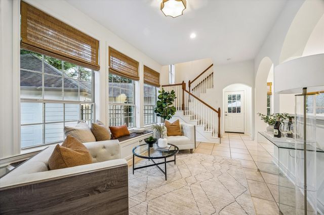814 Atwell Street, Bellaire, TX 77401