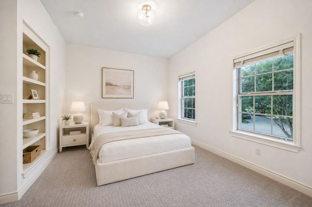 814 Atwell Street, Bellaire, TX 77401