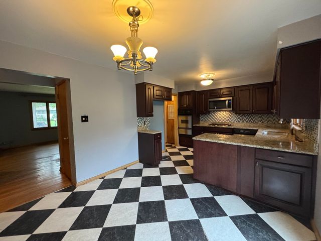 8417 Hohman Avenue, Munster, IN 46321