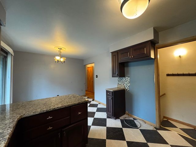 8417 Hohman Avenue, Munster, IN 46321