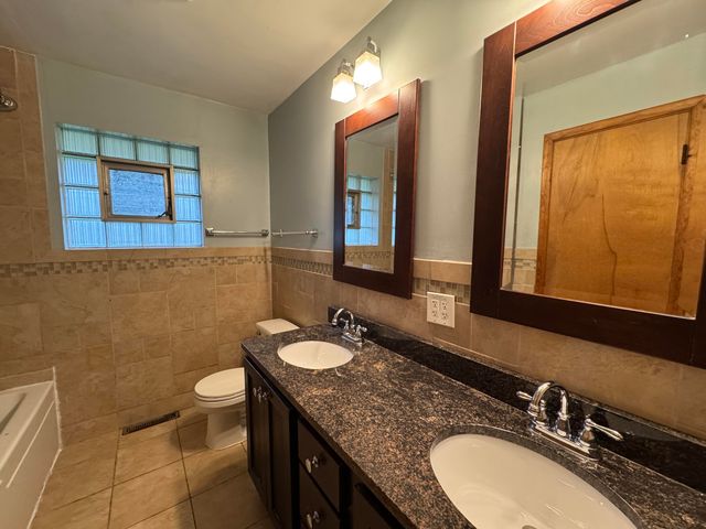 8417 Hohman Avenue, Munster, IN 46321