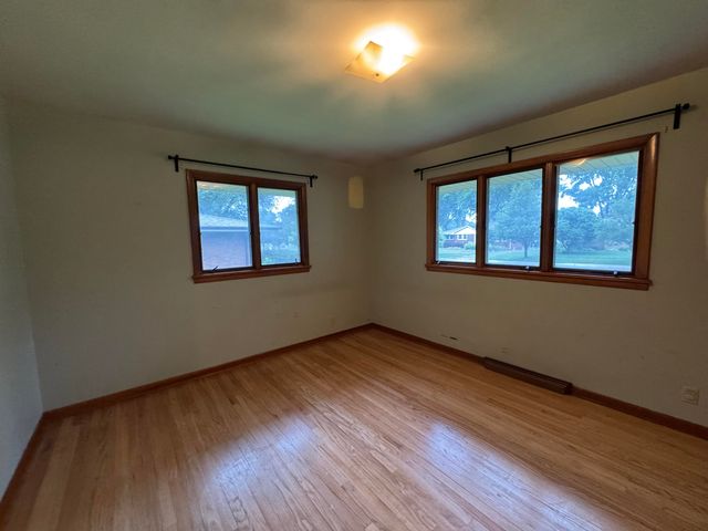 8417 Hohman Avenue, Munster, IN 46321