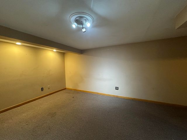 8417 Hohman Avenue, Munster, IN 46321