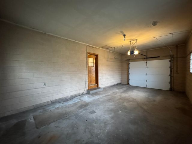 8417 Hohman Avenue, Munster, IN 46321