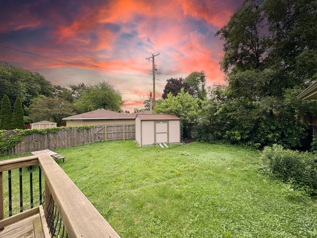 8417 Hohman Avenue, Munster, IN 46321