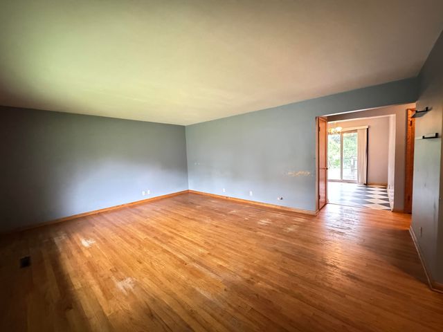 8417 Hohman Avenue, Munster, IN 46321