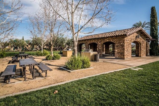 3544 Prescott Avenue, Clovis, CA 93619