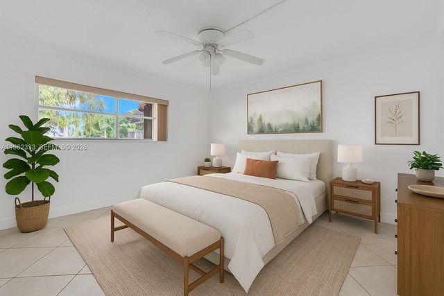 8601 SW 94th St 104W, Miami, FL 33156