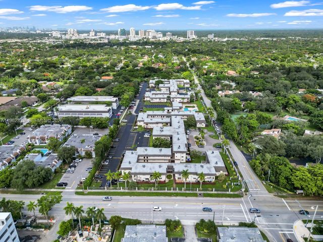 8601 SW 94th St 104W, Miami, FL 33156