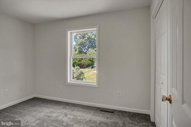 604 FAIRVIEW AVE, Waynesboro, PA 17268