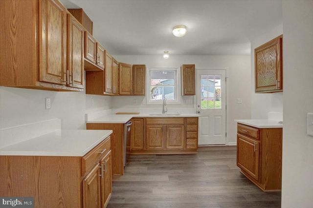 604 FAIRVIEW AVE, Waynesboro, PA 17268