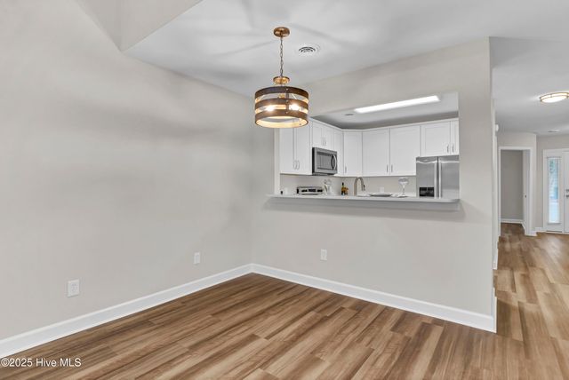 6211 Wrightsville Avenue Apt 134, Wilmington, NC 28403