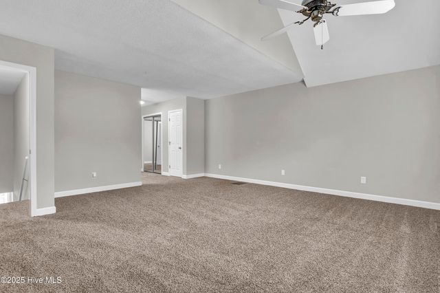 6211 Wrightsville Avenue Apt 134, Wilmington, NC 28403