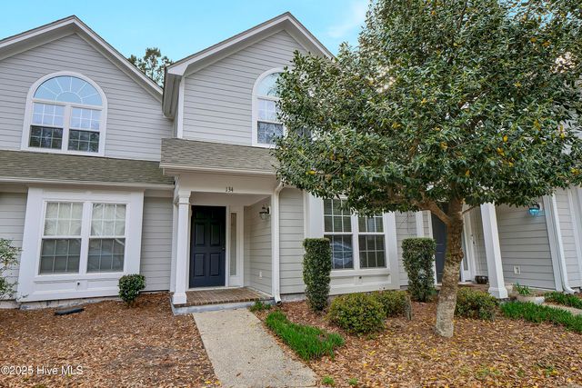 6211 Wrightsville Avenue Apt 134, Wilmington, NC 28403