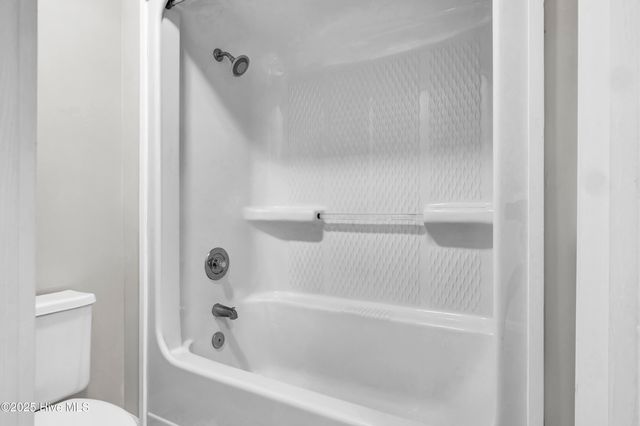 6211 Wrightsville Avenue Apt 134, Wilmington, NC 28403