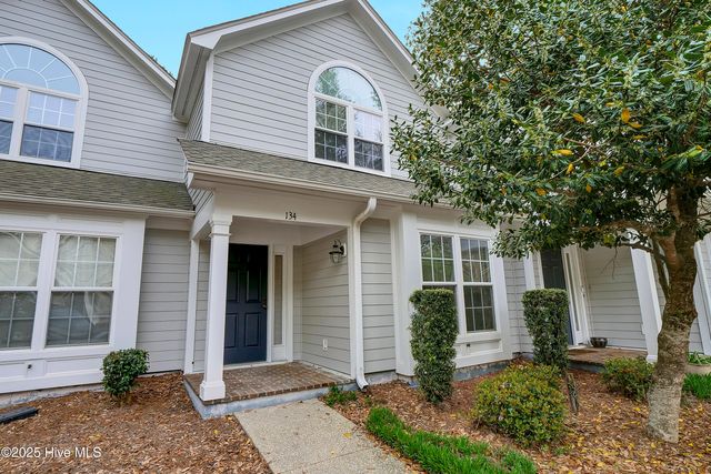 6211 Wrightsville Avenue Apt 134, Wilmington, NC 28403