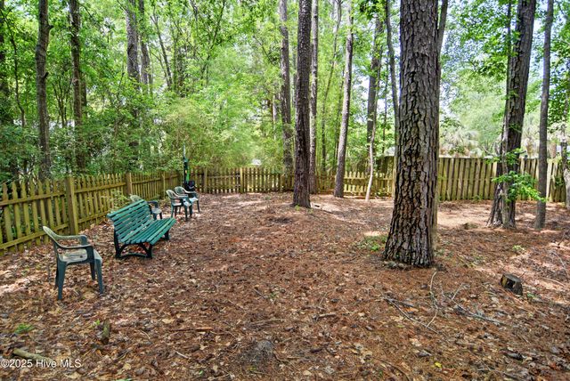 6211 Wrightsville Avenue Apt 134, Wilmington, NC 28403