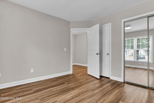 6211 Wrightsville Avenue Apt 134, Wilmington, NC 28403