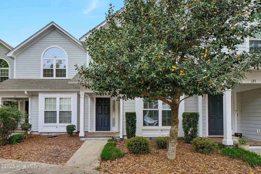 6211 Wrightsville Avenue Apt 134, Wilmington, NC 28403