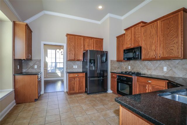 4340 Thorp Lane, Fort Worth, TX 76244