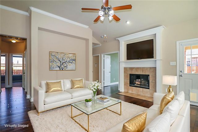 4340 Thorp Lane, Fort Worth, TX 76244