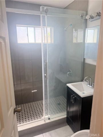 1231 Innes, Los Angeles, CA 90026