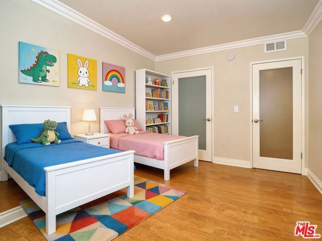 5354 Lindley Avenue 301, Encino (los Angeles), CA 91316