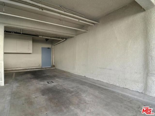 5354 Lindley Avenue 301, Encino (los Angeles), CA 91316