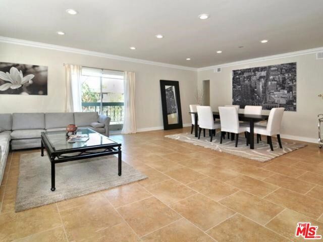 5354 Lindley Avenue 301, Encino (los Angeles), CA 91316