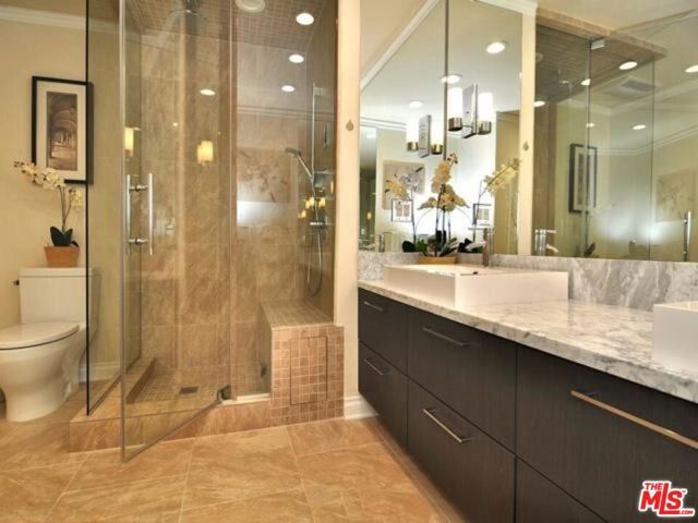 5354 Lindley Avenue 301, Encino (los Angeles), CA 91316