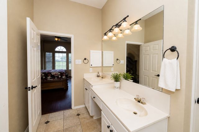 1481 Parkwood Drive, Carrollton, TX 75007