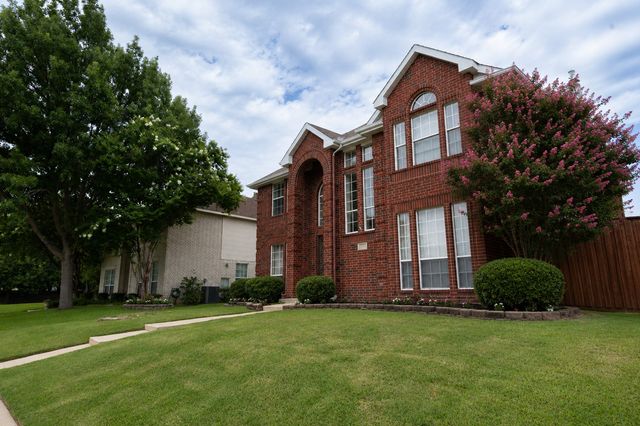 1481 Parkwood Drive, Carrollton, TX 75007