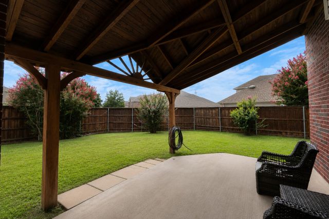 1481 Parkwood Drive, Carrollton, TX 75007