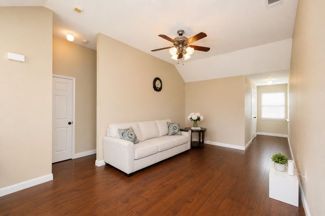 1481 Parkwood Drive, Carrollton, TX 75007