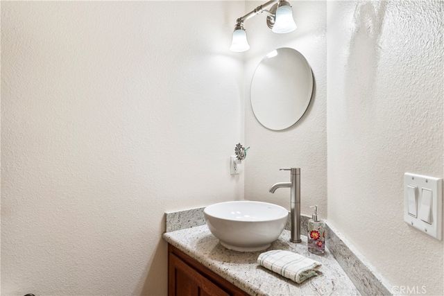 2313 Spring Oak, Running Springs, CA 92382