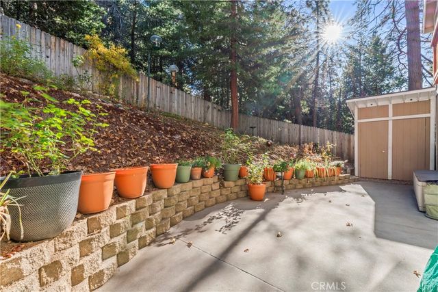 2313 Spring Oak, Running Springs, CA 92382
