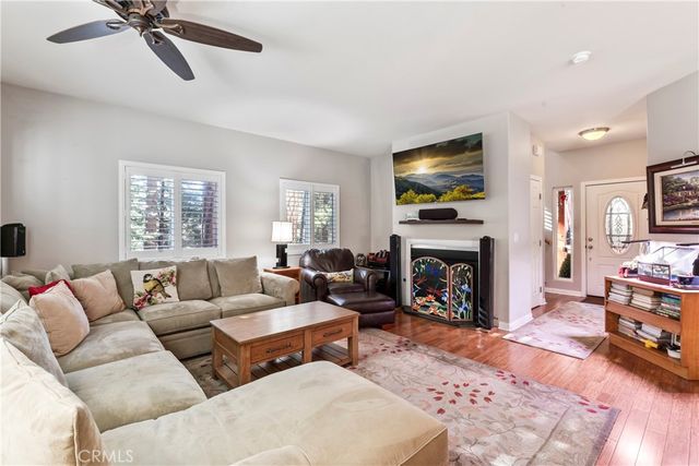 2313 Spring Oak, Running Springs, CA 92382