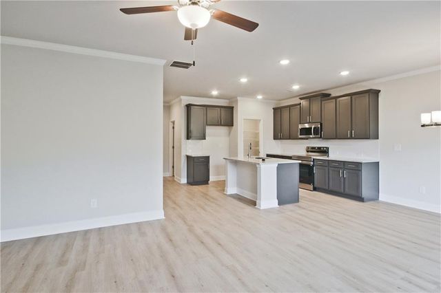 3872 Billabong Trail 84, Gainesville, GA 30506