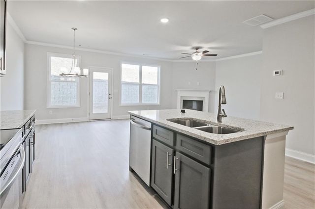 3872 Billabong Trail 84, Gainesville, GA 30506